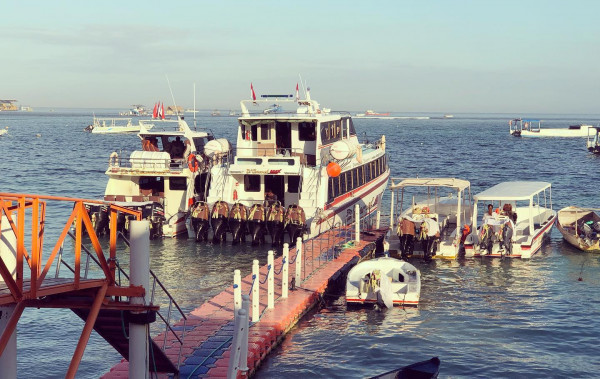 D'Camel Fast Ferry at Nusa Lembongan