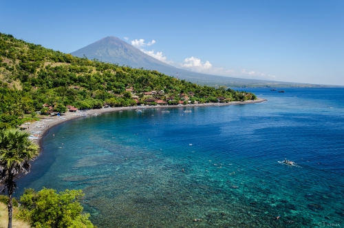 Ferry to Amed's beach