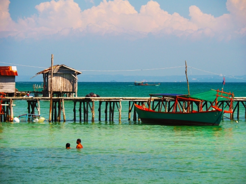 Ferry to Koh Toch